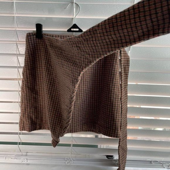 Aritzia Wilfred Wrap-Front Skirt size 4 - Picture 3 of 7